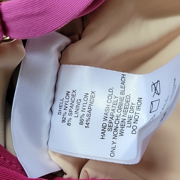 Modcloth High Dive Sporty & Splashy Classic 1pc Swimsuit Sz Small Cranberry Pink - Picture 6 of 6